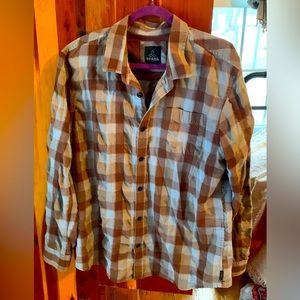 Men’s Prana shirt organic cotton